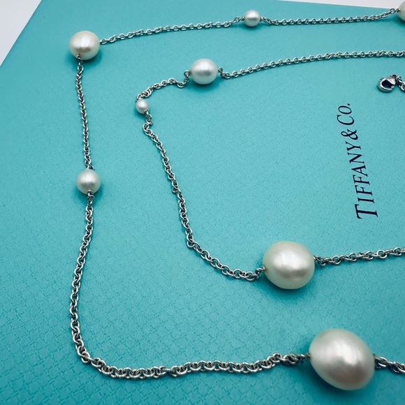 RARE 36” Tiffany & Co. Pearls by the Yard Sprinkle Necklace in Silver Packaging - Picture 6 of 13